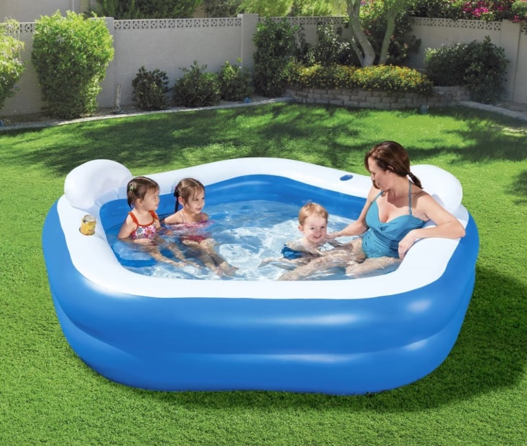 Bestway 54153 Family Fun 213 x 207 x 69 cm 3